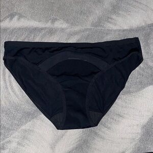 🎉CLEARANCE🎉NWOT Saalt Leakproof bikini Bottoms